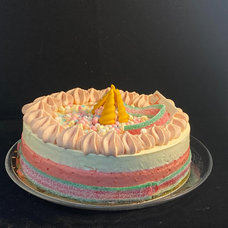 Unicorn ijstaart voor 8-10 personen (aardbei-vanille)